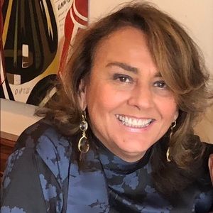 Meet your Posher, Valeria